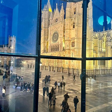 فندق Albany Ancha ليون المظهر الخارجي الصورة The Cathedral of the Holy Saviour