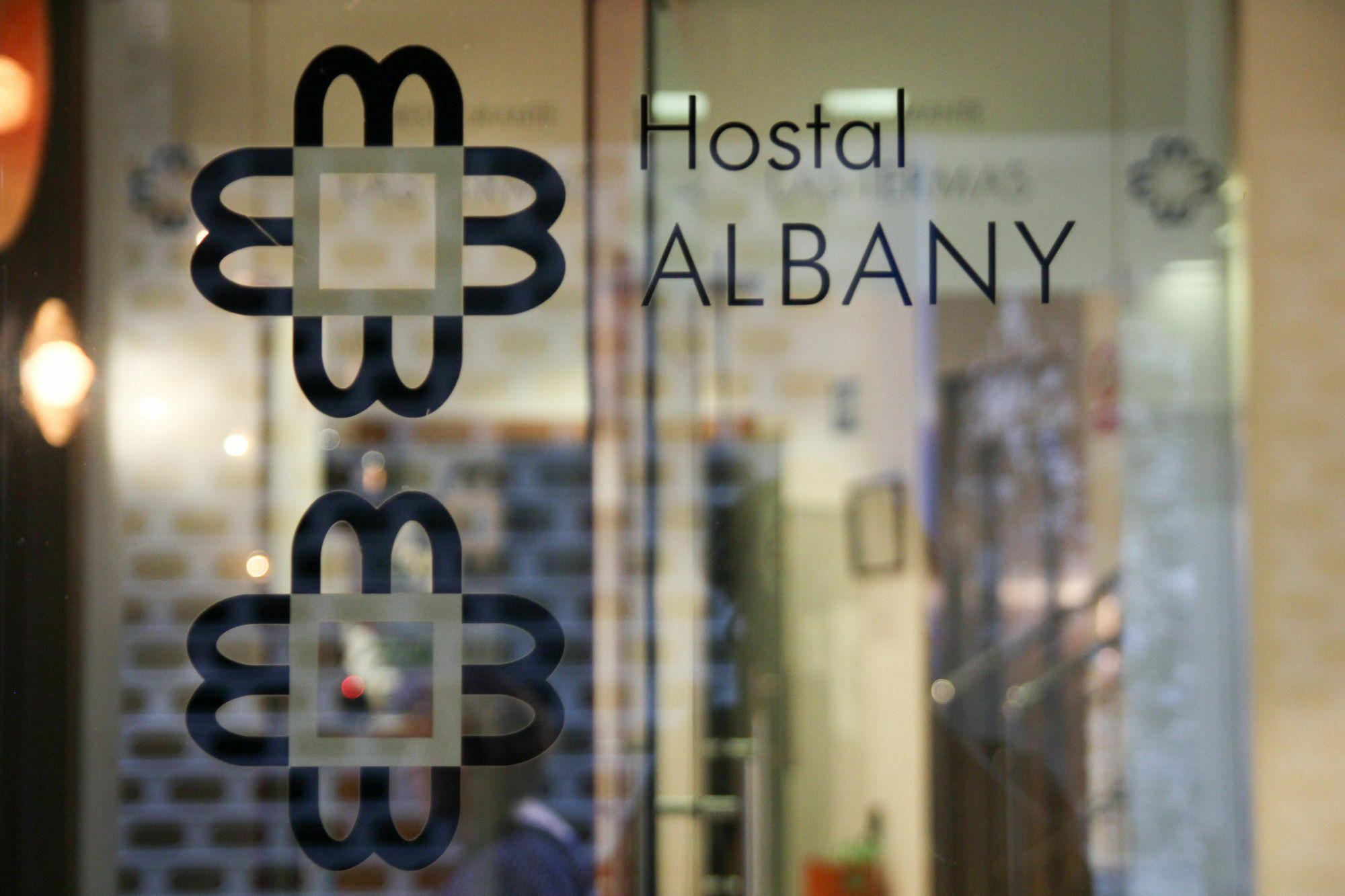 فندق Albany Ancha ليون المظهر الخارجي الصورة Hostel Albany